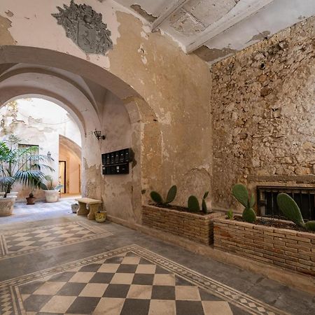 Casa Meti, Exclusive Apartment In Ortigia 시라쿠사 외부 사진